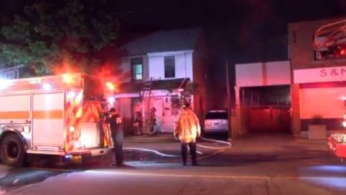 نجات ۴ نفر از آتش سوزی خانه ای در محله وستون 