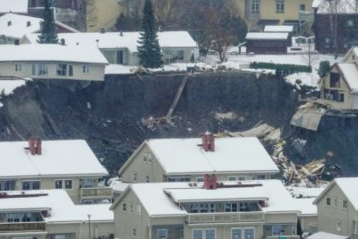 حادثه ریزش کوه در نروژ باعث مجروحیت 9 نفر و آواره شدن 200 نفر از ساکنین منطقه شد