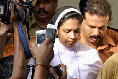 برقراری عدالت سه دهه پس از حادثه : زنی بدلیل دیدن رابطه جنسی یک کشیش هندی و یک راهبه کشته شد
