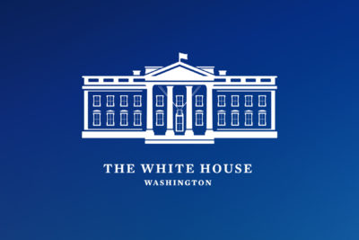 سخنگوی کاخ سفید : ایالات متحده آمریکا تحریم های ایران را برنمی دارد