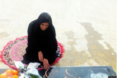 گوهر عشقی مادر ستار بهشتی انجمن #ستار_بهشتی را برای حمایت از زندانیان سیاسی راه‌اندازی کرد