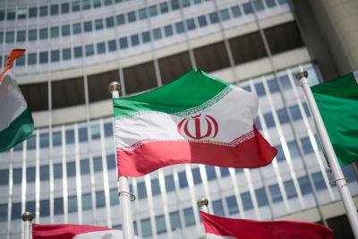 مدیرکل آژانس بین المللی انرژی اتمی از تمدید یکماهه توافق نظارتی هسته‌ای با ایران خبر داد