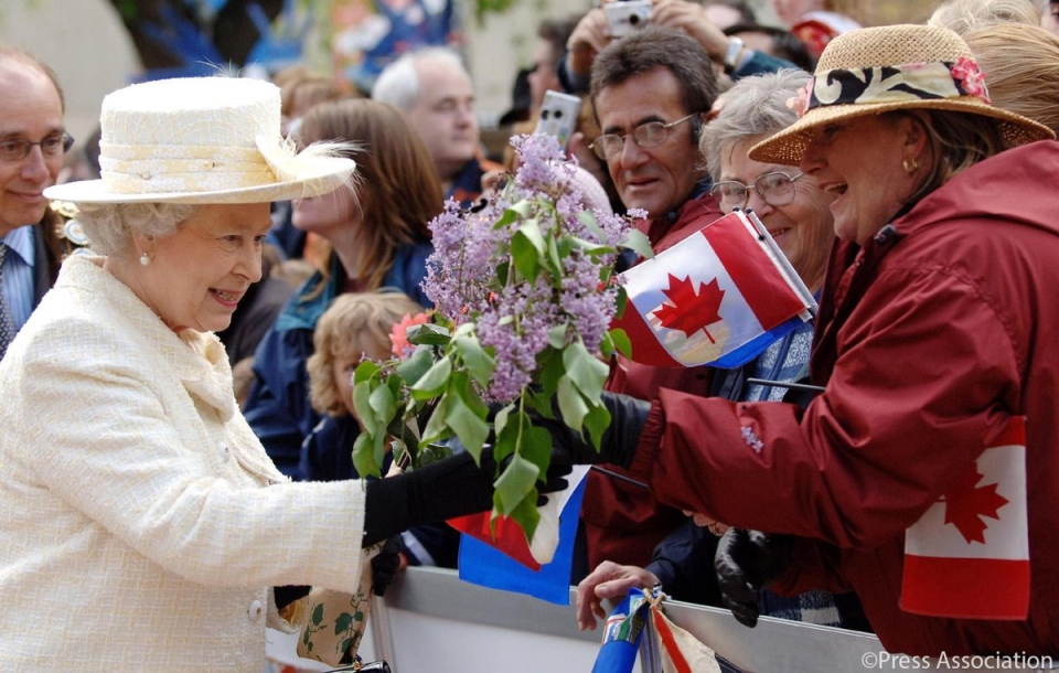 بریتیش کلمبیا : در بررسی عواملی که باعث غرور کانادایی هاست رتبه پادشاه انگلیس در ردیف آخر قرار دارد