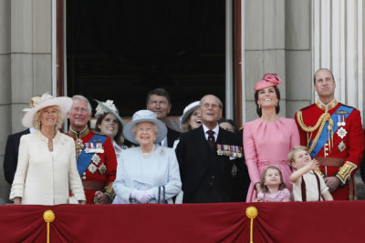 ملکه انگلیس برای مدیریت بودجه بدلیل کووید19 ، هزینه هایش را کاهش داد