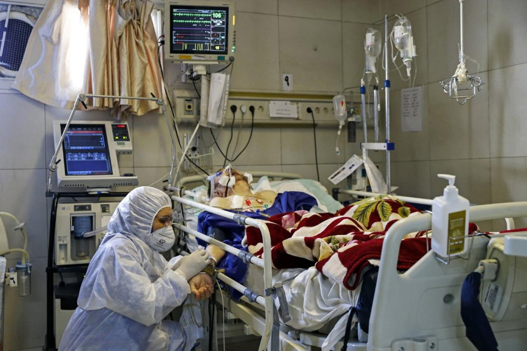 افزایش مرگ و میر روزانه ویروس کرونا در ایران به بالای 200 نفر