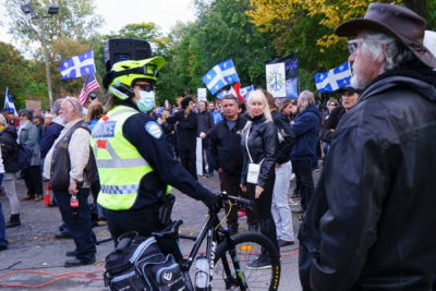 تجمع معترضین ضد ماسک : تظاهرکنندگان در پارک مونترال جمع شدند