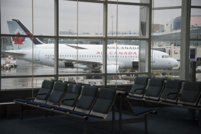حمایت دولت فدرال از شرکت‌های هواپیمایی کانادا منوط به بازپرداخت وجه بلیط به مشتریان است