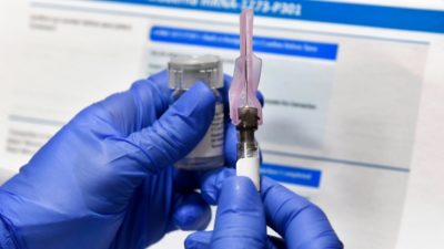 انتاریو تا آخر دسامبر  53000 دوز واکسن مادرنا را دریافت میکند