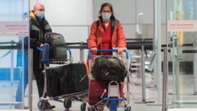 دولت فدرال : کمک هزینه کووید19 برای مسافران یک نقطه ضعف قانونی دارد که اصلاح خواهد شد