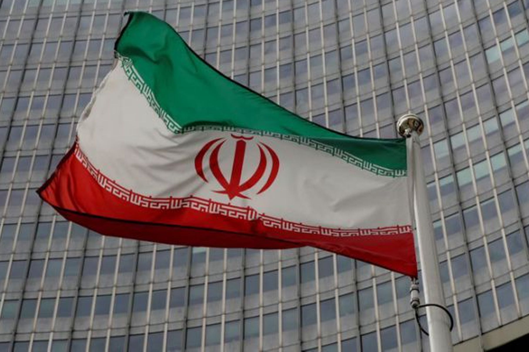 ابراز نگرانی آژانس بین المللی انرژی اتمی از پیدا شدن ذرات اورانیوم طبیعی در سایت های هسته ای ایران