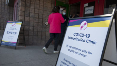 نوبت دهی تزریق واکسن کووید-19 برای شهروندان 18 سال و بزرگتر مناطق پرتجمع انتاریو