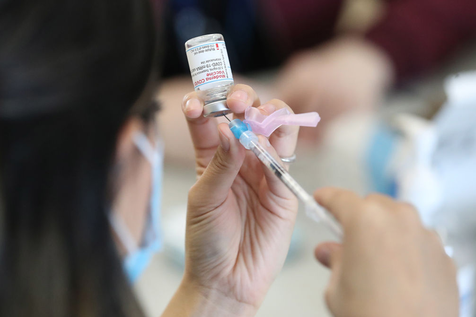نوبت‌دهی زودهنگام به شهروندان بزرگسال تورنتو برای تزریق دوز دوم واکسن از امروز