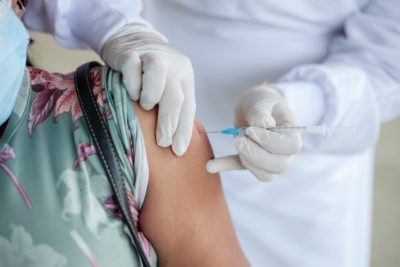 استان انتاریو از تزریق هزاران دوز سوم واکسن کووید برای افراد دچار نقص سیستم ایمنی خبر داد