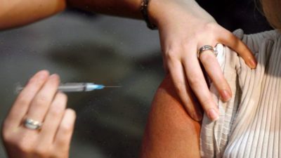 واکسن آنفلوانزا از ماه آینده برای تمامی شهروندان انتاریو در دسترس خواهد بود