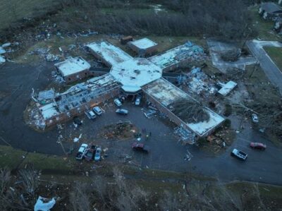 در پی وقوع طوفان در مرکز و جنوب ایالات متحده دست کم 70 نفر فقط در کنتاکی کشته شدند