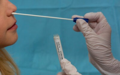 بریتیش کلمبیا مدت زمان قرنطینه برای افراد کاملاً واکسینه را کوتاه تر می کند