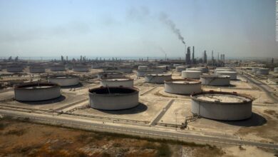 تصویر از اوپک و متحدان توافق کردند که به عرضه بیشتر نفت ادامه دهند