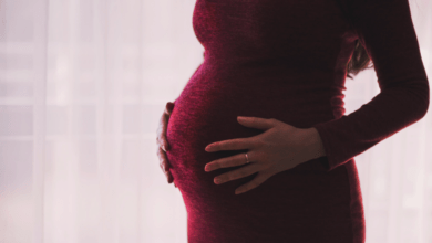 تصویر از بیمارستان‌های انتاریو با استناد به پذیرش نوزادان مبتلا به کووید به‌طورجدی از زنان باردار خواستند که واکسینه شوند