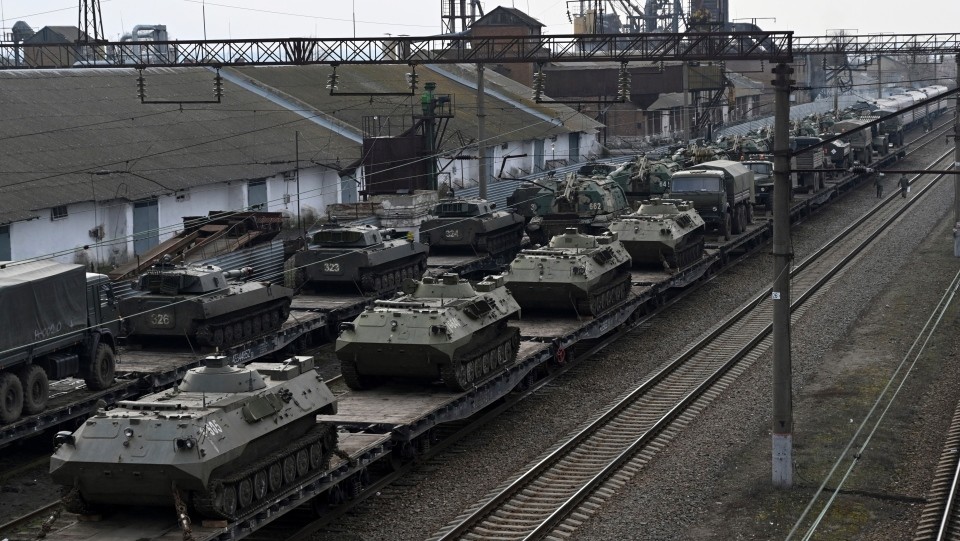 شورشیان شرق اوکراین روز چهارشنبه از روسیه درخواست کمک و حمایت نظامی کرده اند