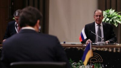 نشست وزرای خارجه روسیه و اوکراین بدون هیچ نتیجه، توافق و پیشرفتی صورت گرفت