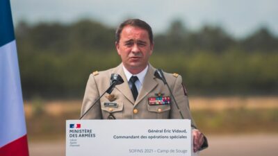 رئیس اطلاعات نظامی فرانسه به دلیل ناتوانی در پیش‌بینی جنگ روسیه از کار برکنار شد