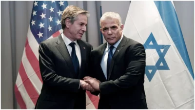 وزیر امور خارجه آمریکا روز شنبه برای دیدار با ۴ کشور عربی به اسرائیل سفر کرد