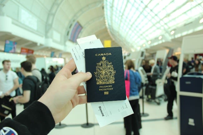 کانادا روند ساده سازی تمدید پاسپورت را گسترش می دهد