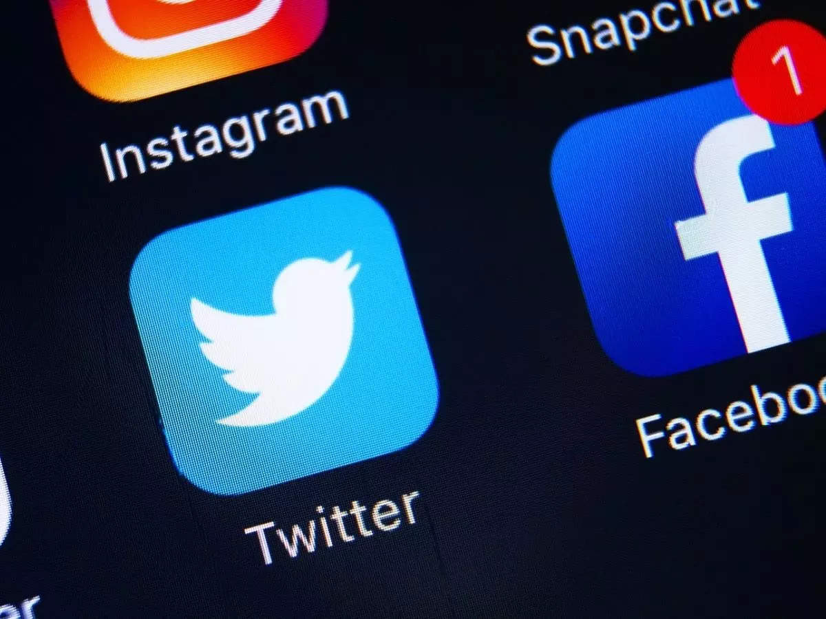 سازمان نظارت بر رسانه های روسیه پس از مسدود کردن فیسبوک دسترسی به توییتر را نیز قطع کرد