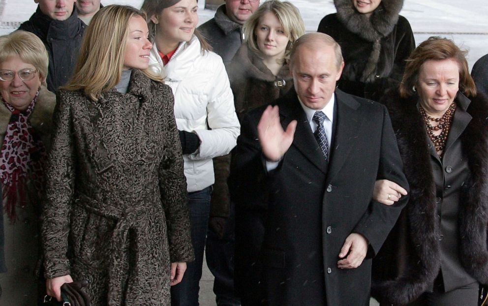 آمریکا دختران پوتین، نخست وزیر و وزیر امور خارجه روسیه و همسر و فرزندان شان را تحریم کرد