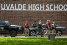 تصویر از در تیراندازی مدرسه ابتدایی در تگزاس ۱۹ کودک کشته شد