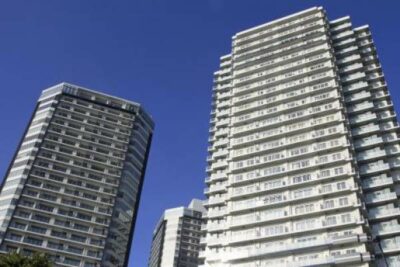 ونکوور با ورود «سرمایه گذاران به بازار داغ اجاره» شاهد بزرگترین افزایش قیمت آپارتمان های جدید در کانادا بود
