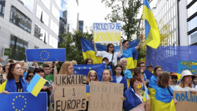 تصویر از اتحادیه اروپا در «لحظه ای تاریخی» عنوان نامزدی عضویت را به اوکراین اعطا کرد