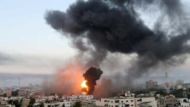 تصویر از در حمله هوایی اسرائیل به جنوب دمشق سه سرباز کشته و یک انبار تسلیحات ایران منهدم شد