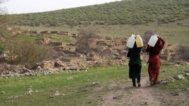 تصویر از شکایت همه زنان یک روستا از شوهرانشان در همدان!