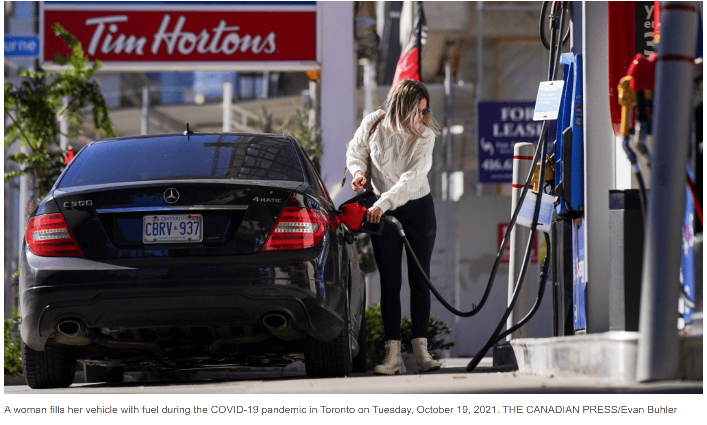 قیمت بنزین در جنوب انتاریو شاهد کاهش «بی سابقه ای» همراه با یک افت دیگر در آخر این هفته است