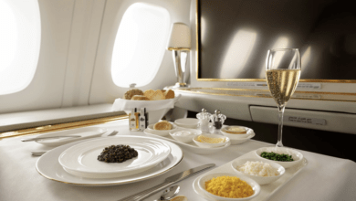 تصویر از هواپیمایی امارات برای مسافران فرست کلاس نامحدود خاویار سرو می‌کند