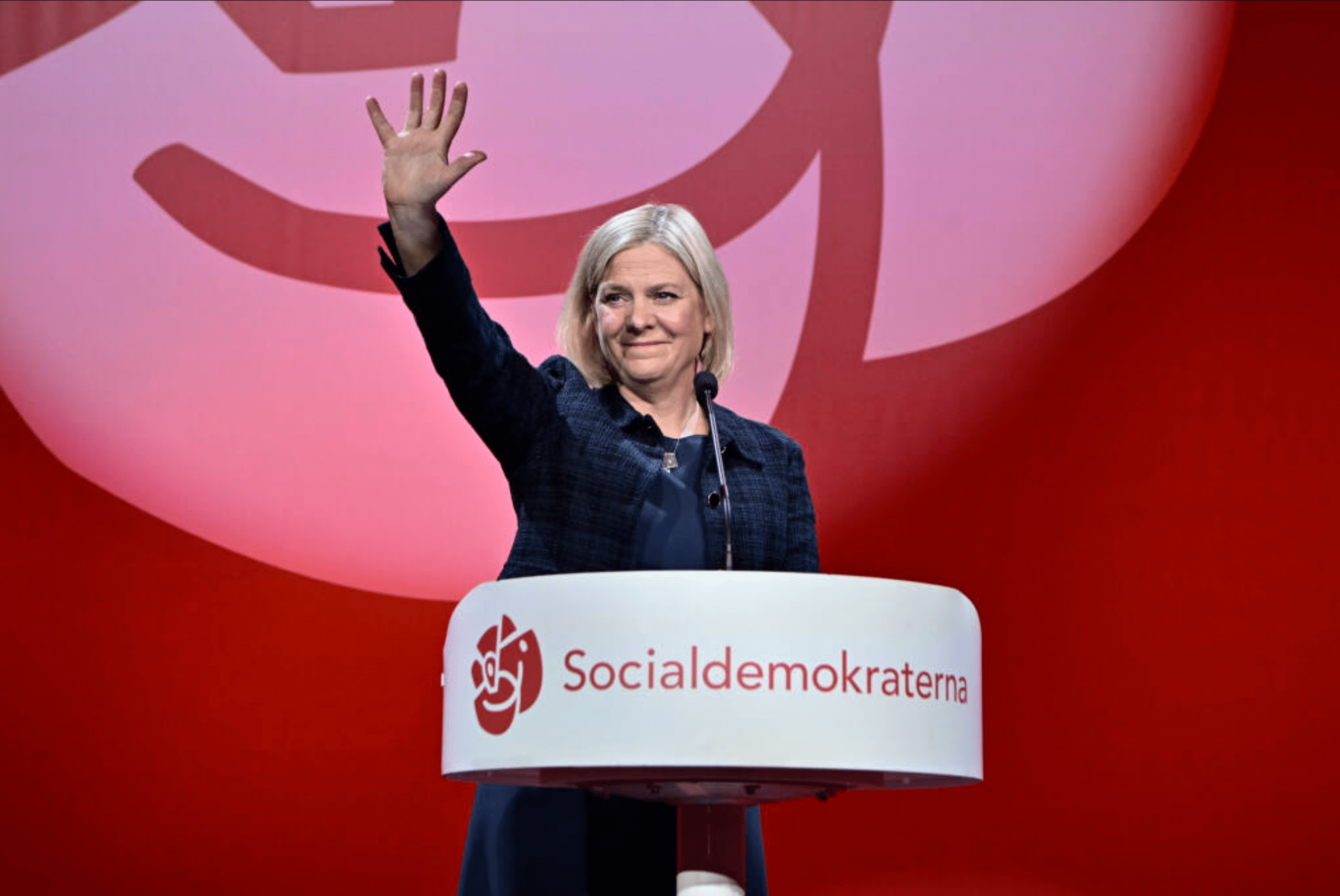 حزب پوپولیستی مخالف مهاجرت به سوئد، افزایش کرسی های خود در پارلمان را جشن گرفت