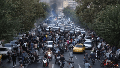 جاستین ترودو در پی گسترش اعتراضات در سراسر ایران پلیس امنیت و اخلاق را تحریم می کند