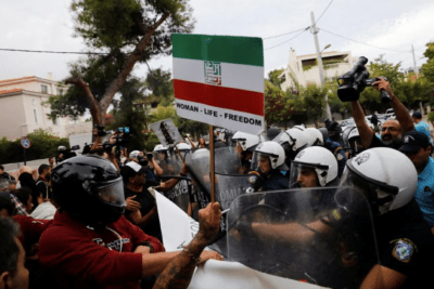 نهادهای حقوق بشری از کشته شدن دست کم 76 نفر از معترضان در ایران خبر دادند