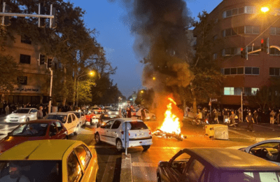 معترضان در ایران با وجود سرکوب شدید عقب نشینی نمی کنند: گزارش فارین پالیسی