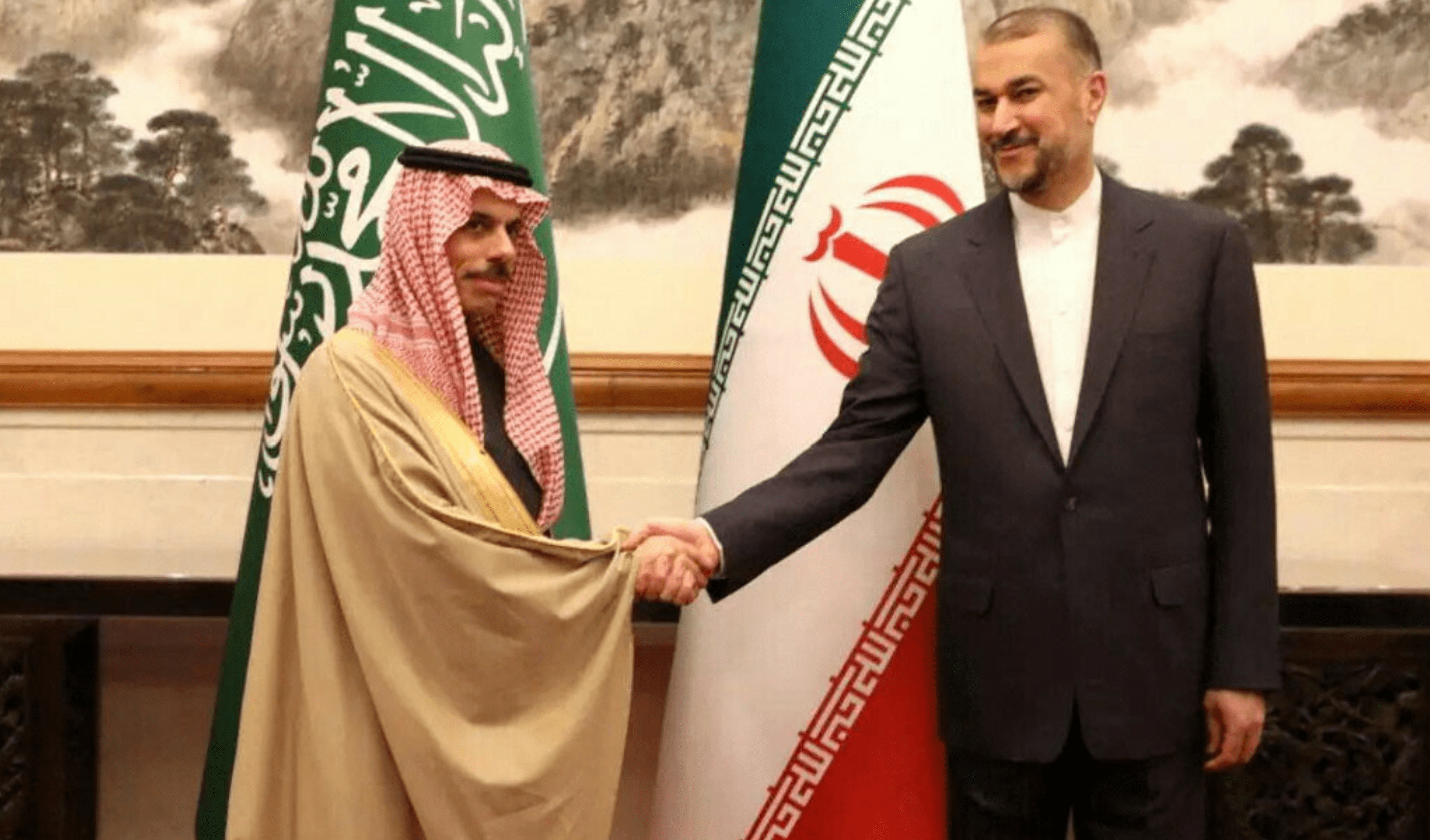 جمهوری اسلامی گروهی را برای بازگشایی سفارت ایران راهی عربستان سعودی می‌کند