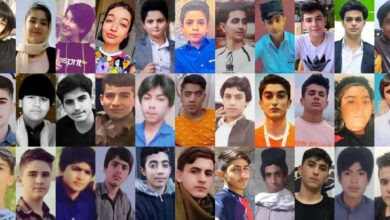 تصویر از سرکوب خانواده‌های دادخواه در سالگرد کشته‌شدگان اعتراضات سراسری توسط جمهوری اسلامی