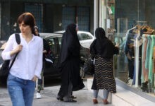 تصویر از تصویب لایحه عفاف و حجاب در مجلس رژیم ایران