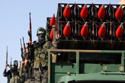 معضل جمهوری اسلامی: چگونه از جنگ اسرائیل علیه حماس دور بمانیم؟
