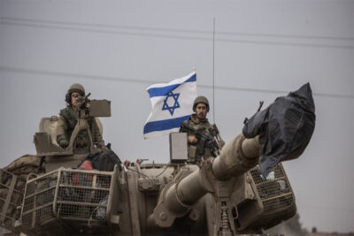 حملات ارتش اسرائیل به غزه و جنوب لبنان، همزمان با تشکیل جلسه «کابینه جنگ» نتانیاهو