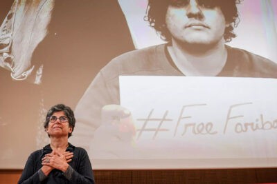 فریبا عادل‌خواه، دانشگاهی فرانسوی-ایرانی، پس از اتمام دوران محکومیت از ایران خارج شد