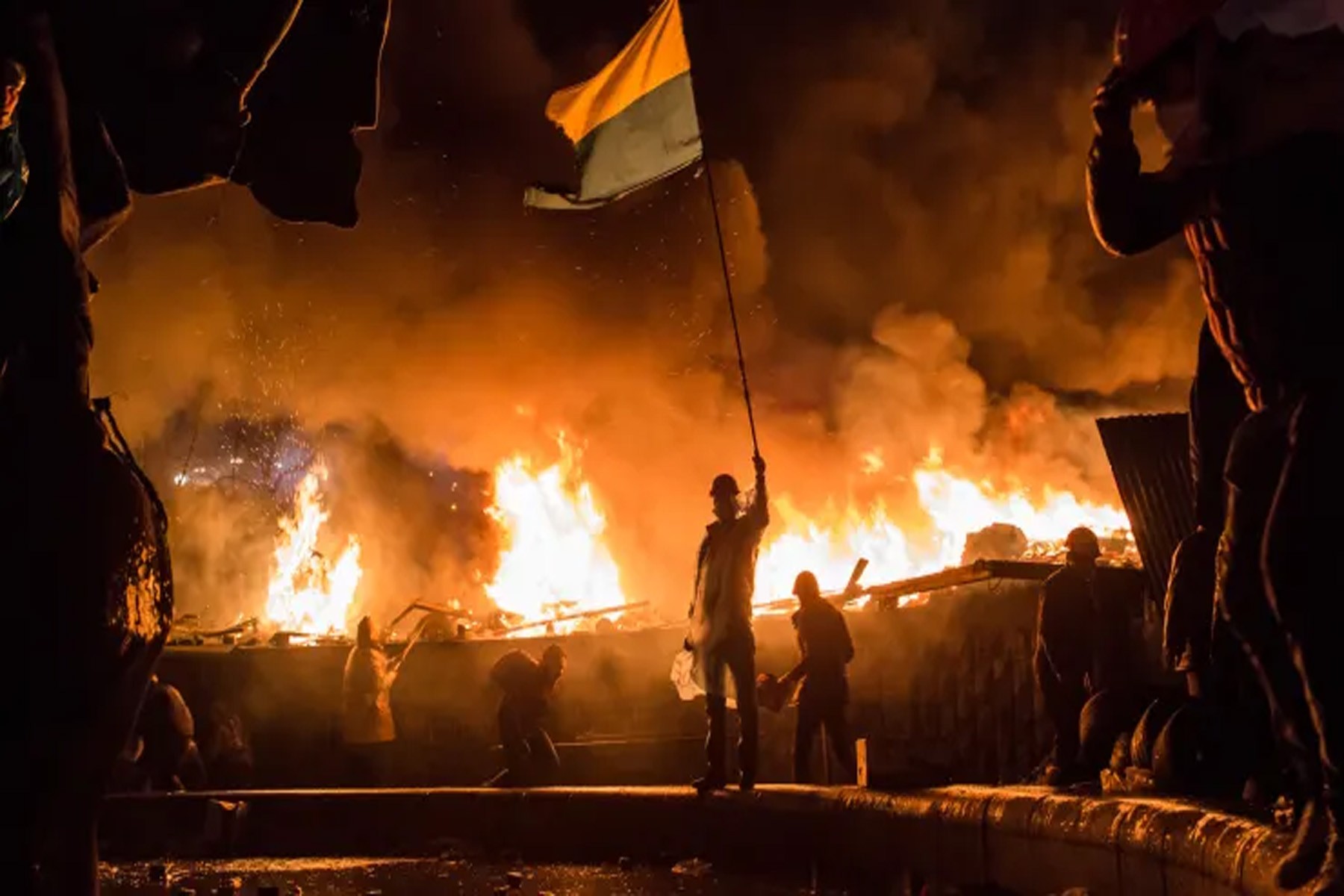 اوکراین با گرامیداشت قیام ها می گوید: ما باید قوی باشیم