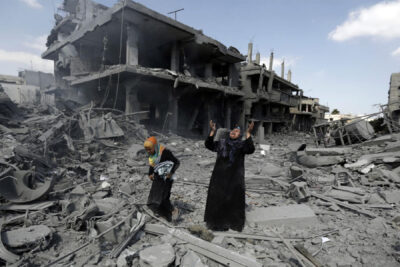 تلاش بایدن برای مهار جنگ اسرائیل و حماس با گسترش درگیری در چند جبهه