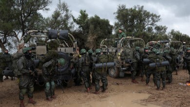 ارتش اسرائیل می گوید که نبردها در مناطق کلیدی غزه ادامه دارد