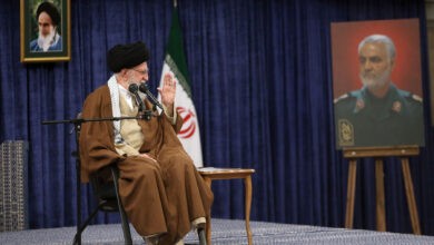 خامنه‌ای خواستار مشارکت مردم در انتخابات شد